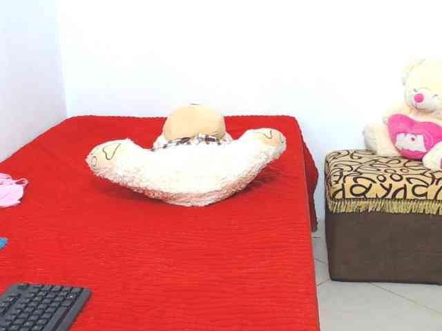 ariellth webcam