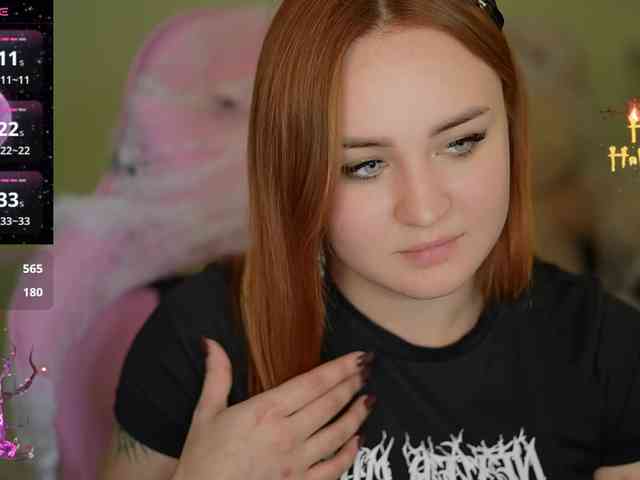 LovelyyBell webcam