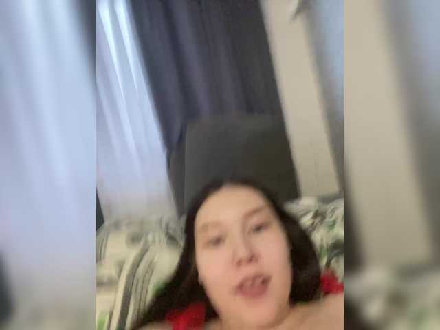 Accedi alla chat con il nickname TUYA2 TUYA2