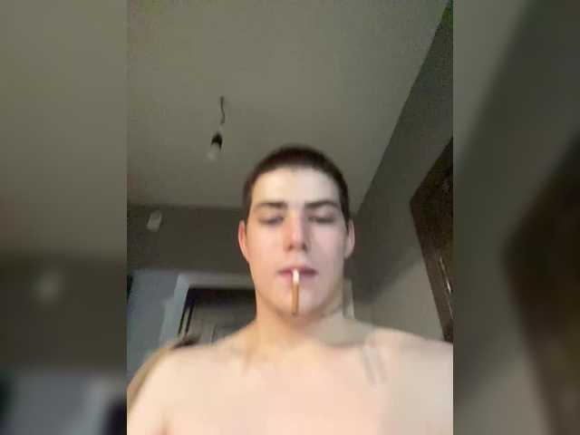 Vai a chattare su TUYA2 TUYA2