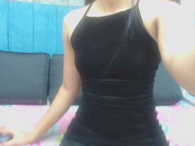 skinny-brenda webcam