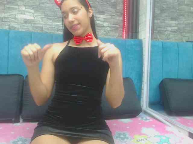 skinny-brenda webcam