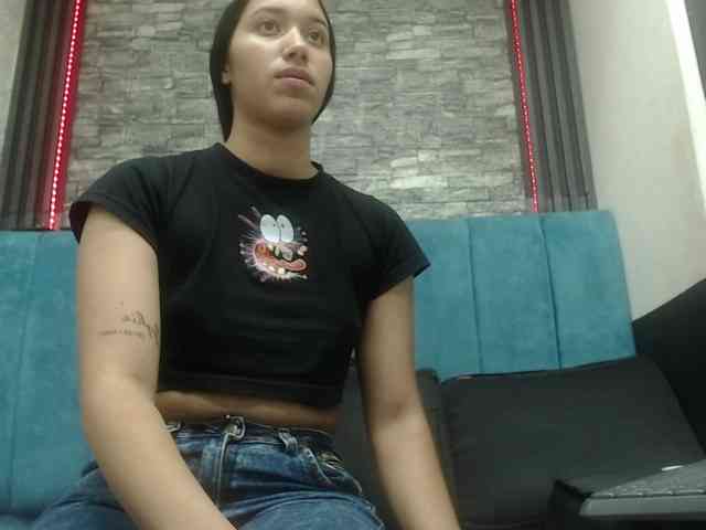 skinny-brenda webcam