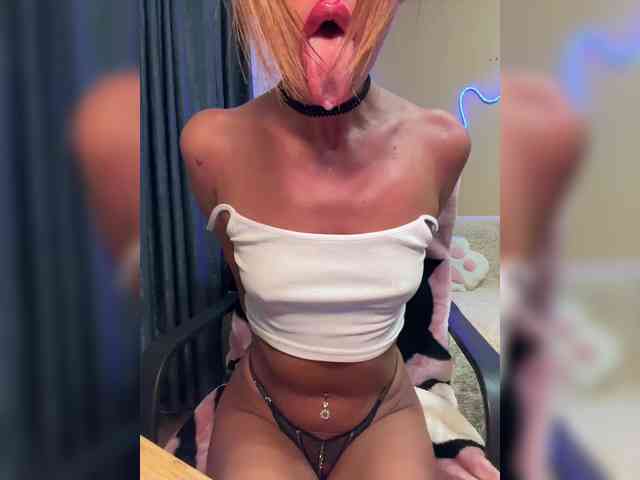 Daria_Desire webcam