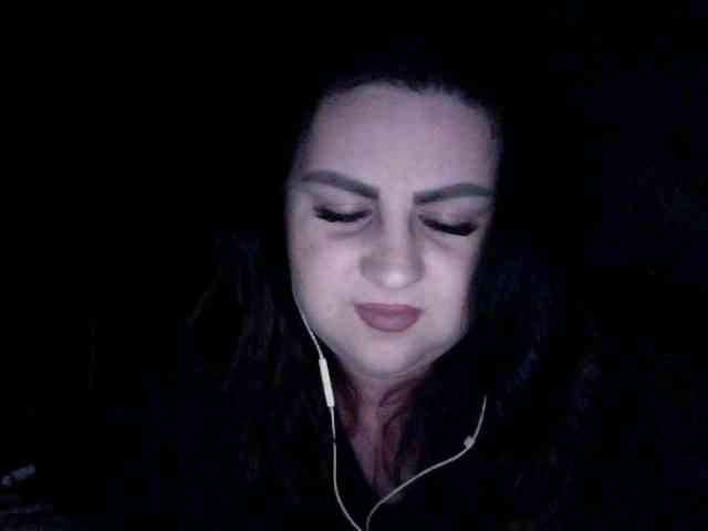 Ruby-Lorrie webcam