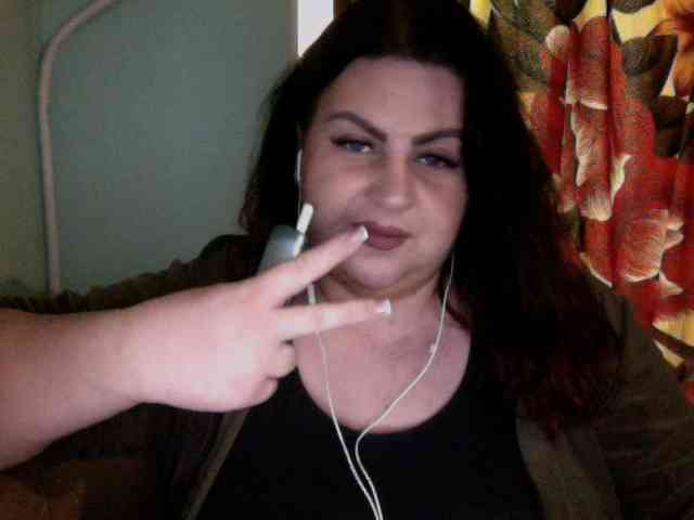 Ruby-Lorrie webcam