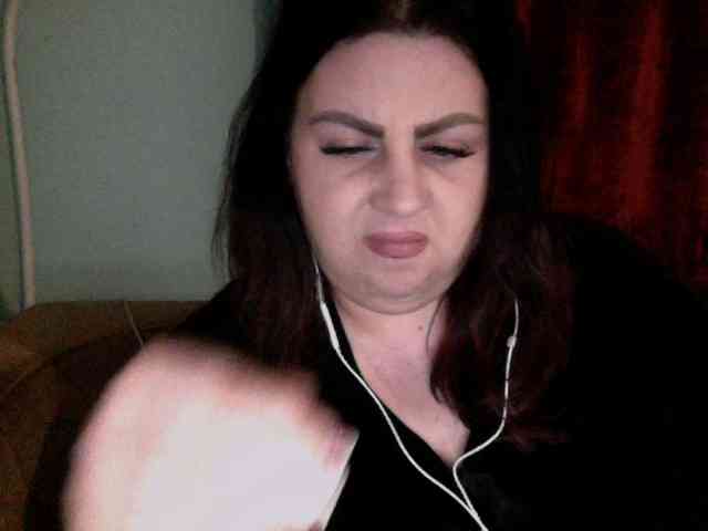 Ruby-Lorrie webcam