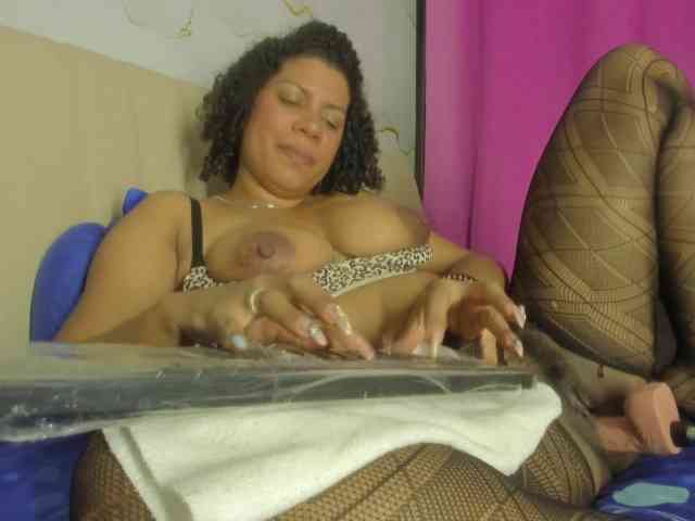 wilmauryssexy webcam