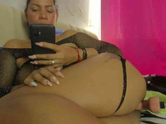 wilmauryssexy webcam