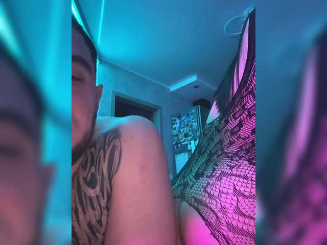 Entrez le videochat erotique avec le
modèle Killingspreee1 Killingspreee1