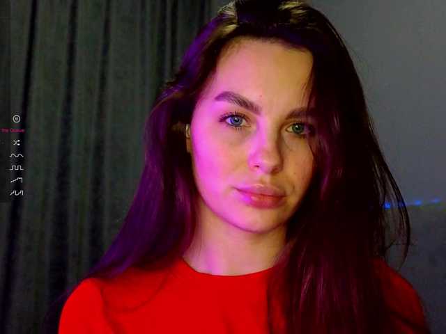 Entra en el chat con el modelo VALERIYAAA VALERIYAAA