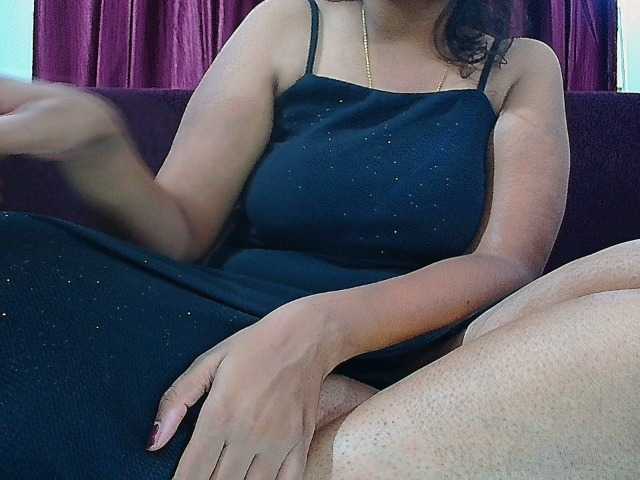 ShruthiIndian56 webcam