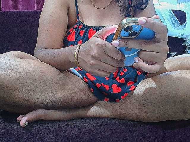 ShruthiIndian56 webcam