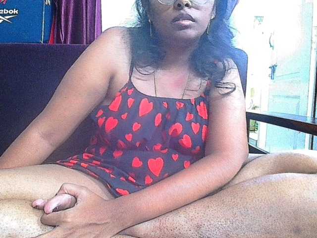 ShruthiIndian56 webcam
