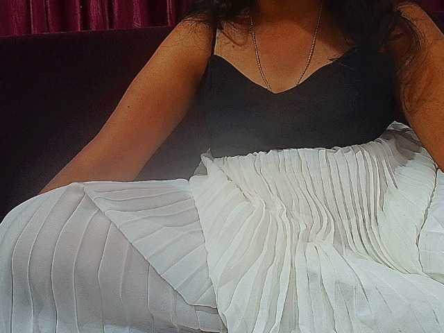 ShruthiIndian56 webcam