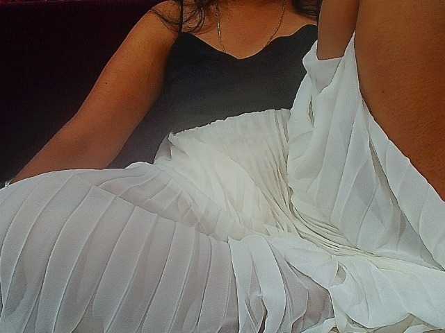 ShruthiIndian56 webcam