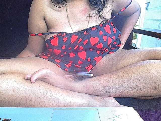 ShruthiIndian56 webcam