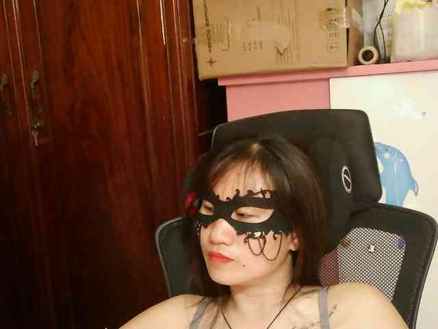 girl30slutty webcam