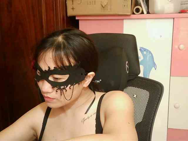 girl30slutty webcam
