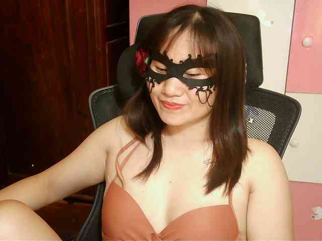 girl30slutty webcam