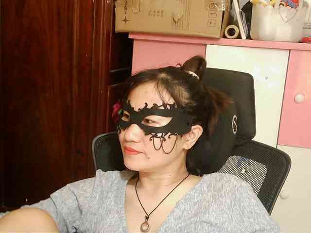 girl30slutty webcam