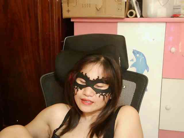 girl30slutty webcam
