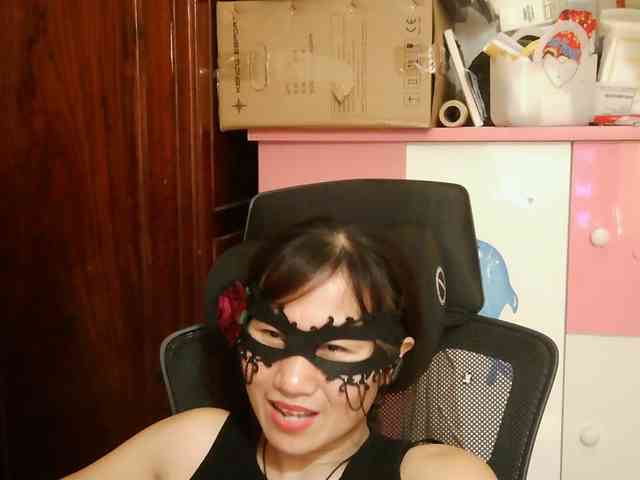 girl30slutty webcam