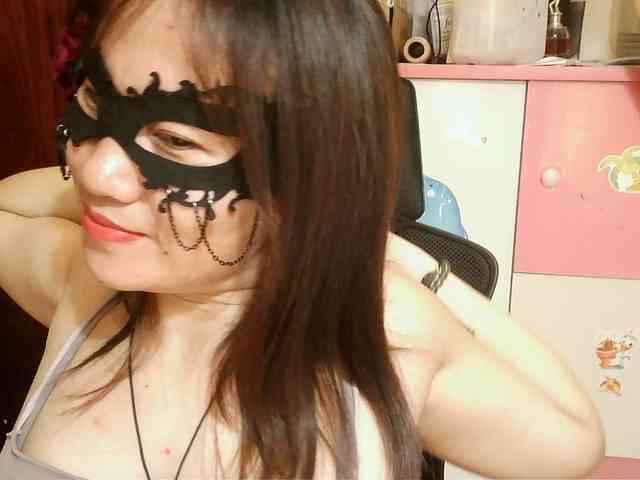 girl30slutty webcam