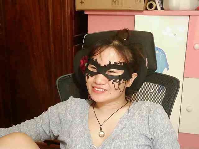 girl30slutty webcam