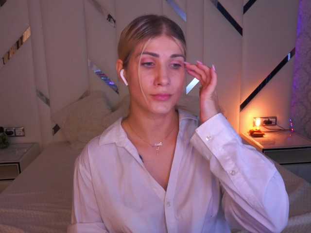 LenaLove webcam