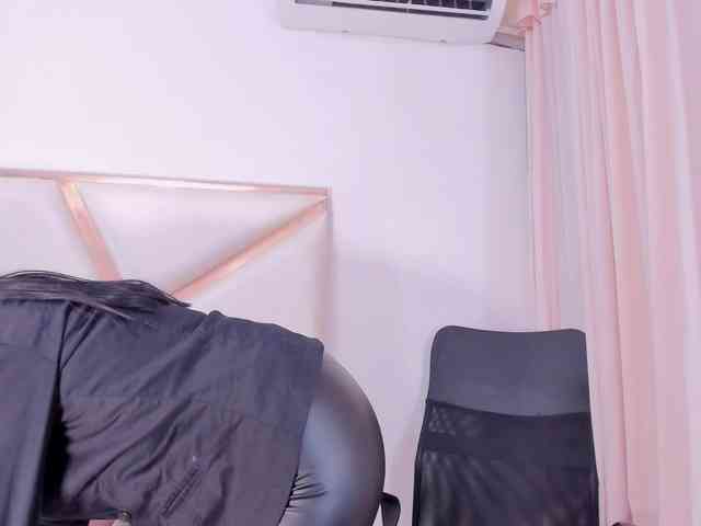 Dashafoxxx webcam