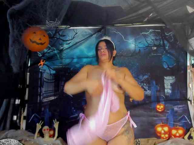 Dashafoxxx webcam