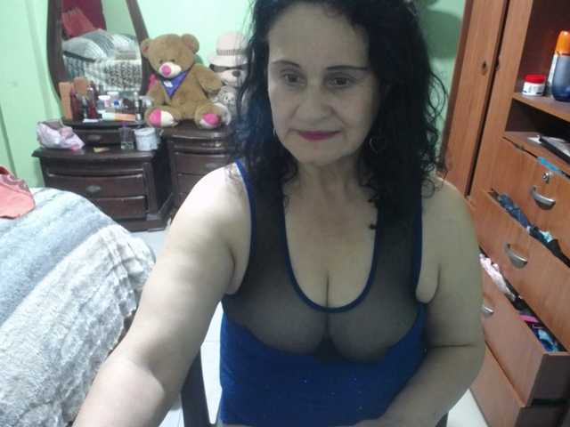 jazmin-mature webcam