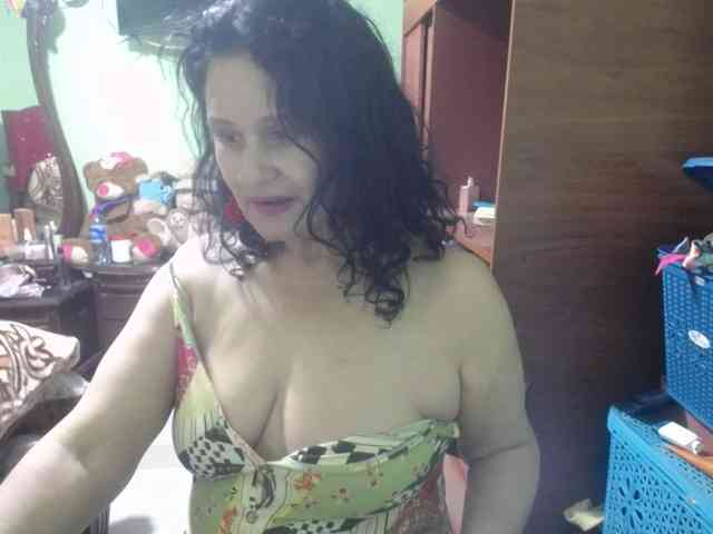 jazmin-mature webcam