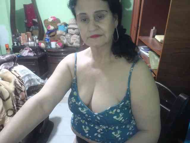 jazmin-mature webcam