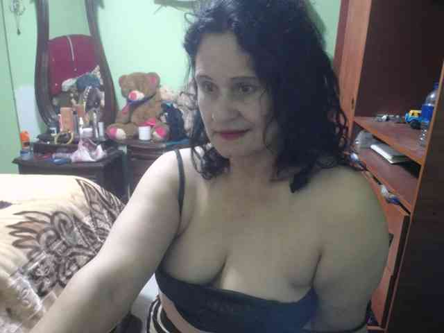 jazmin-mature webcam