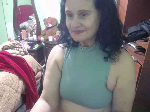 jazmin-mature webcam
