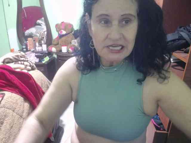 jazmin-mature webcam