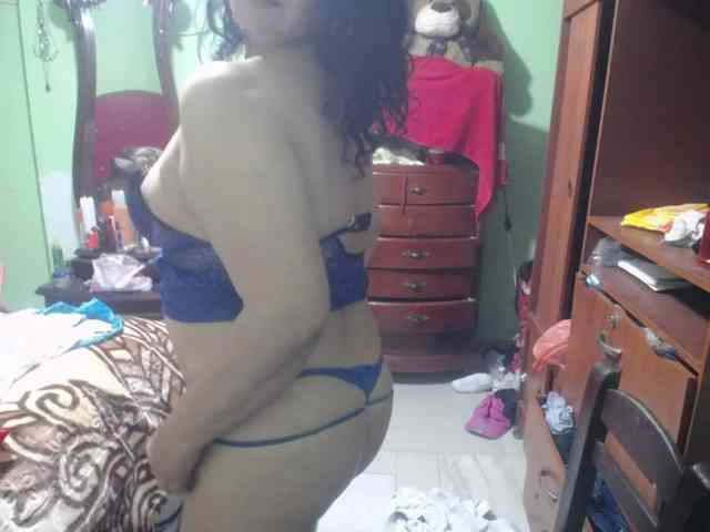 jazmin-mature webcam