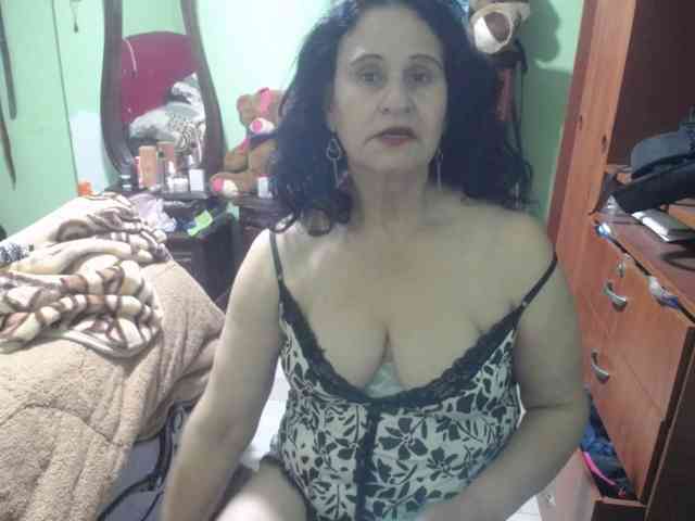 jazmin-mature webcam