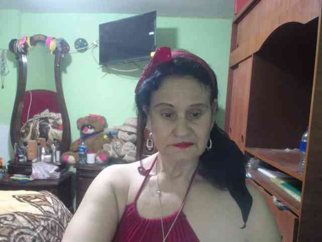 jazmin-mature webcam