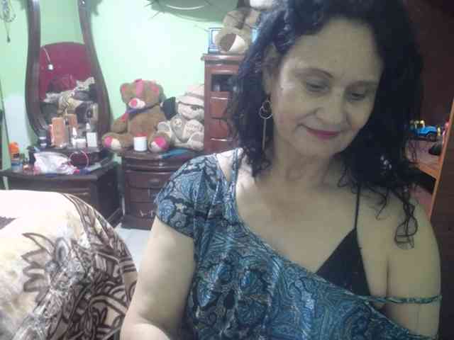 jazmin-mature webcam