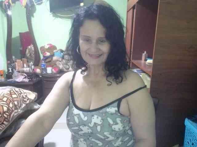 jazmin-mature webcam