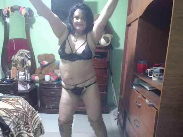 jazmin-mature webcam