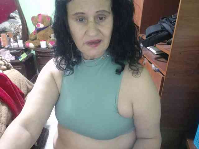 jazmin-mature webcam