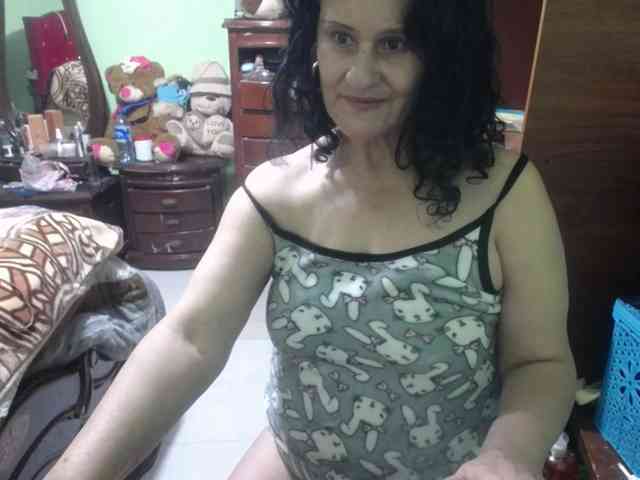 jazmin-mature webcam