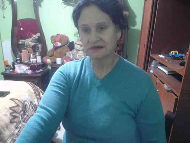 jazmin-mature webcam