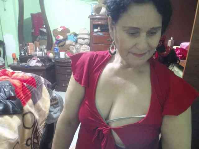 jazmin-mature webcam