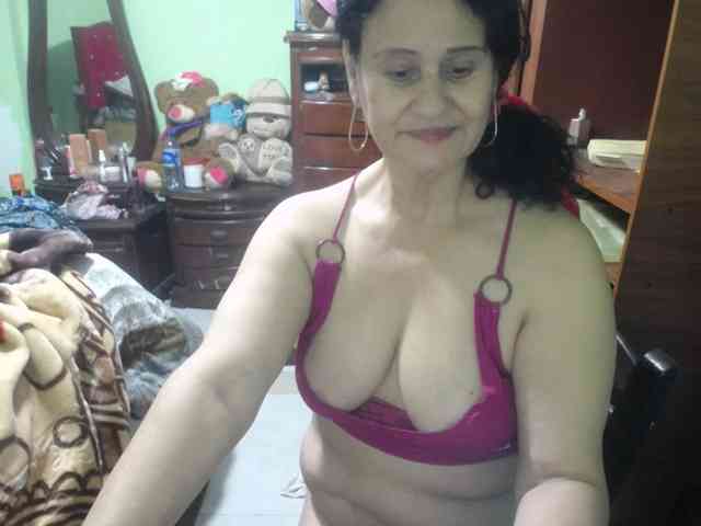 jazmin-mature webcam