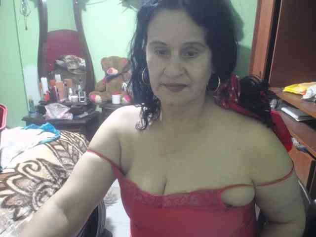 jazmin-mature webcam